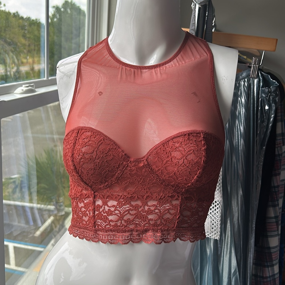 INTIMATELY FREE PEOPLE ADOBE LACE CAMISOLE CROP TOP SIZE XS MSRP $38.00 NWT